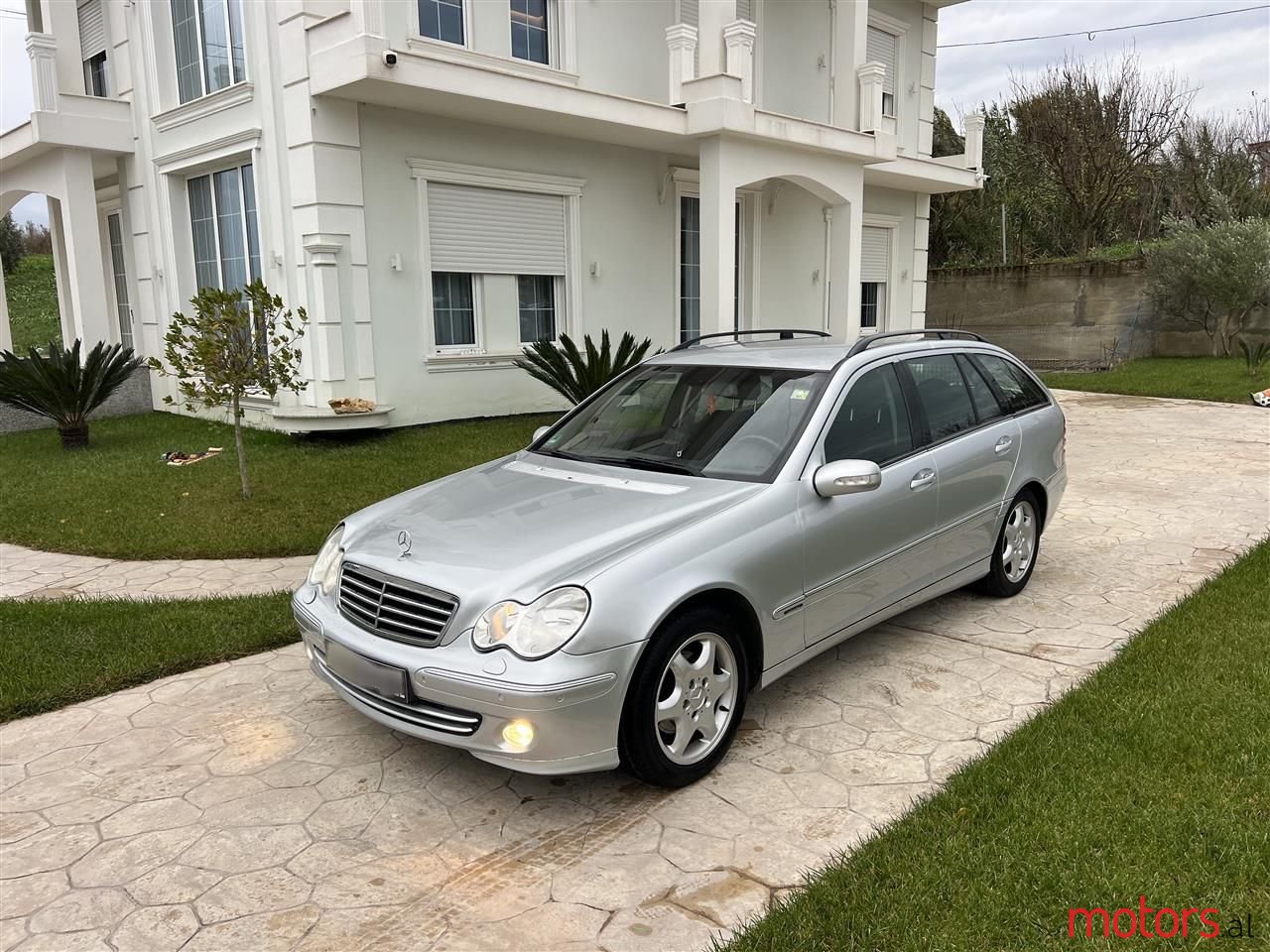 2006' Mercedes-Benz C 220 photo #1
