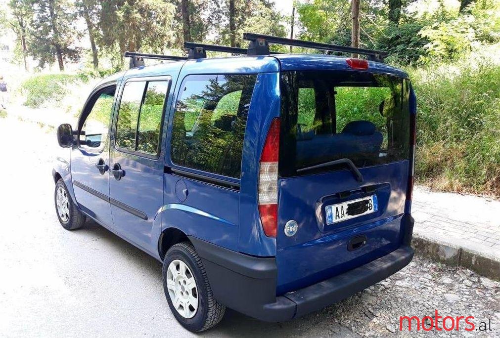 2005' Fiat Doblo photo #2