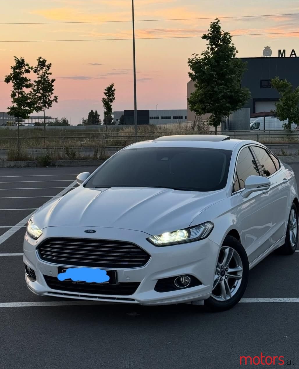 2015' Ford Mondeo photo #5