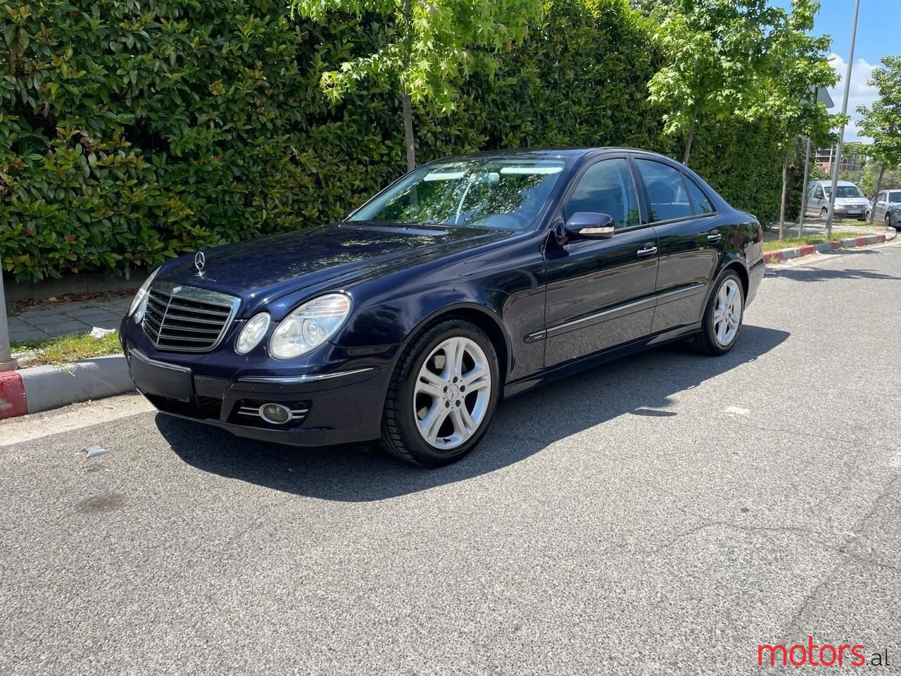 2007' Mercedes-Benz E 200 photo #1