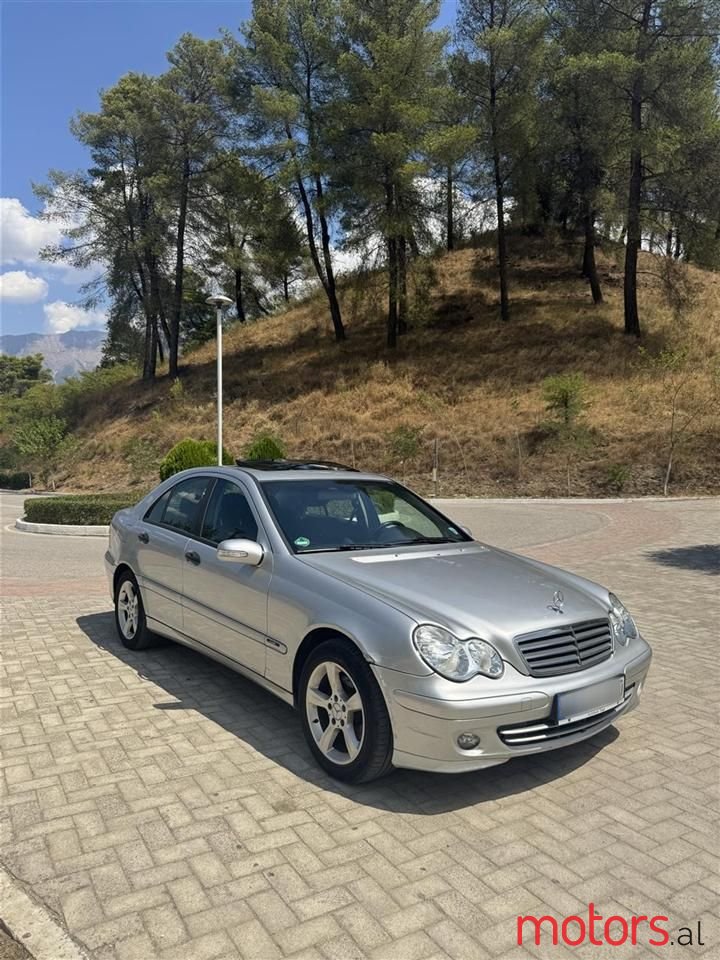 2004' Mercedes-Benz C 180 photo #1
