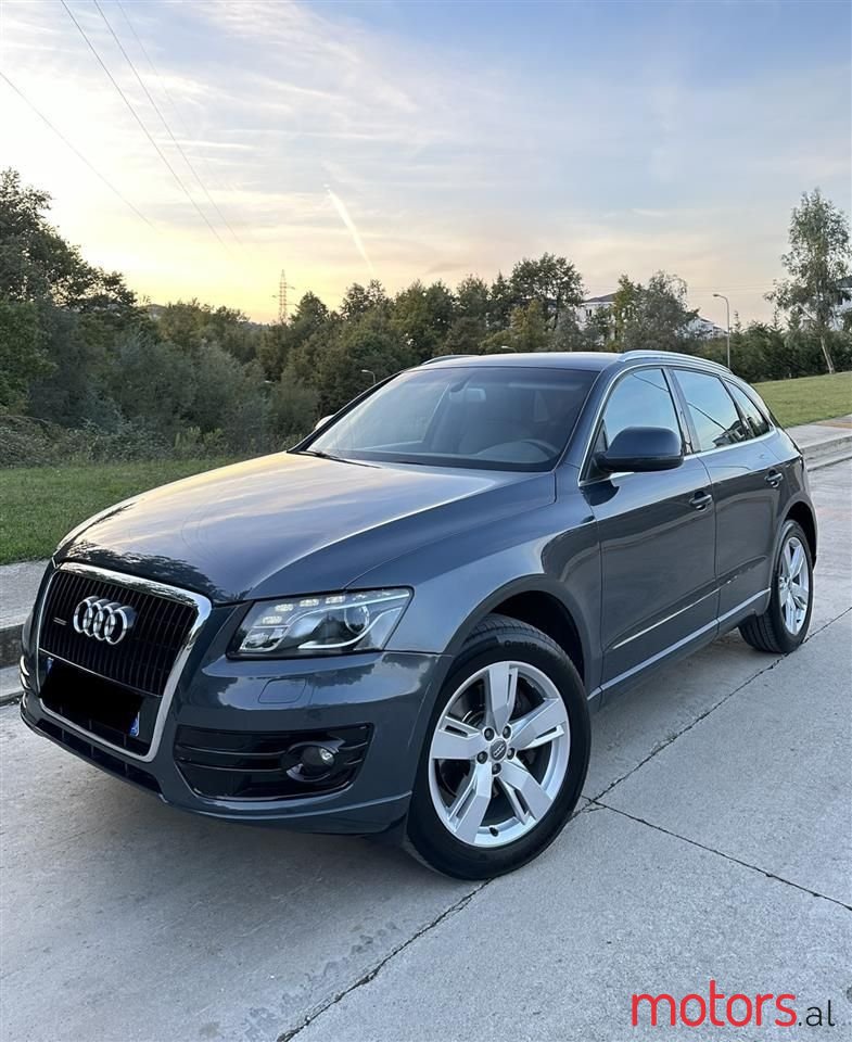 2010' Audi Q5 photo #1