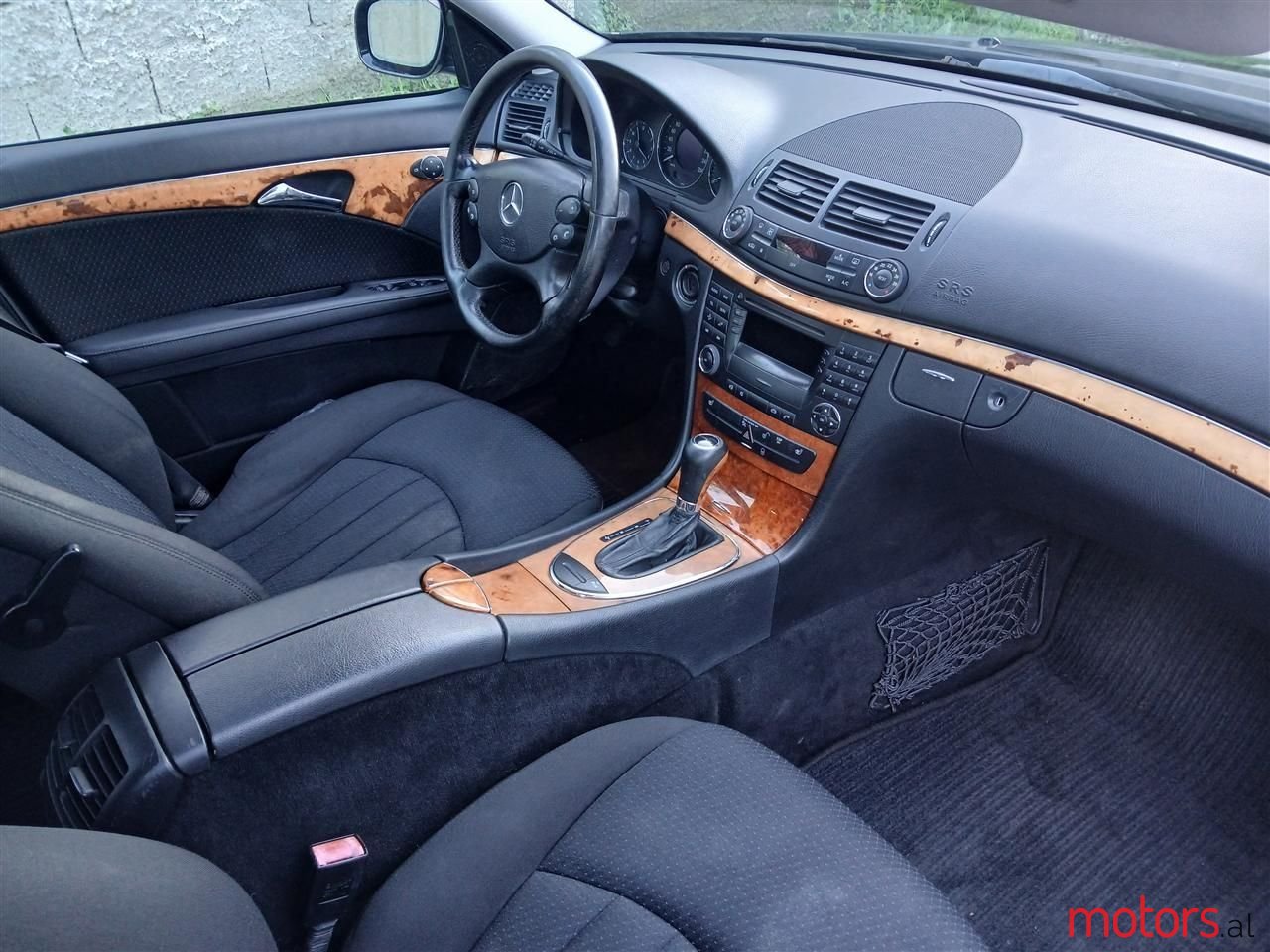 2006' Mercedes-Benz E 220 photo #5