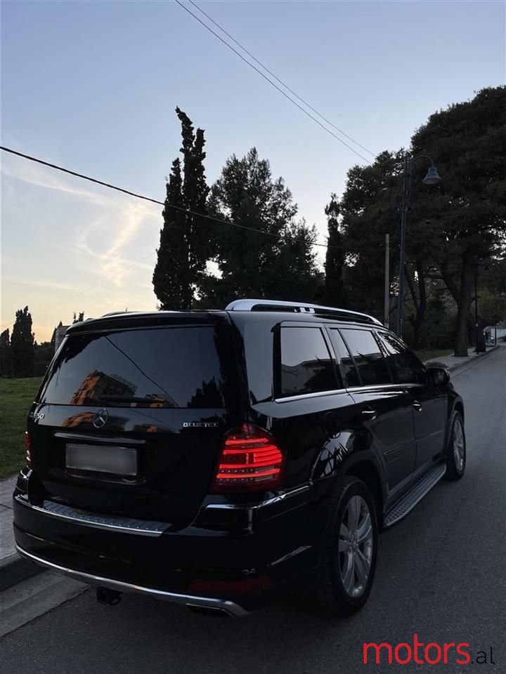 2011' Mercedes-Benz GL 350 photo #5