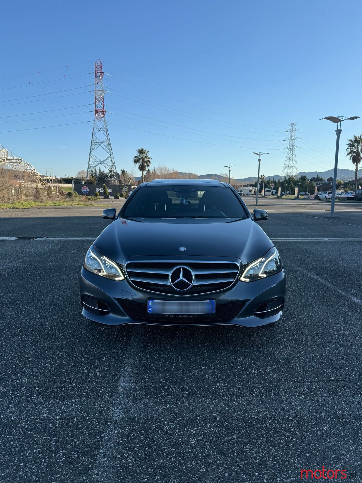 2014' Mercedes-Benz E 250 photo #1