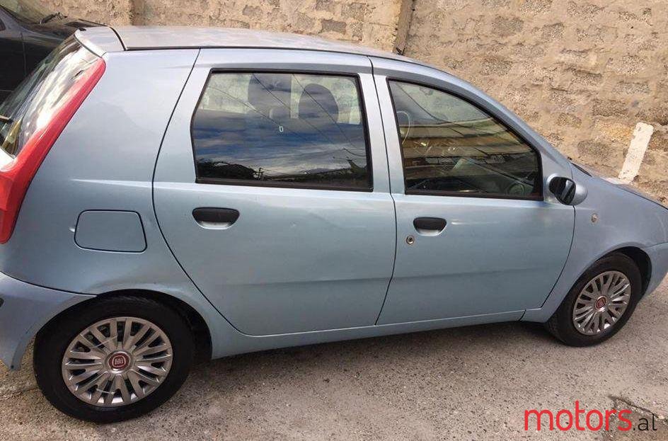 2001' Fiat Punto photo #1