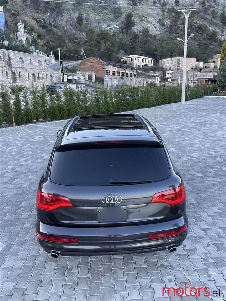 2010' Audi Q7 photo #4