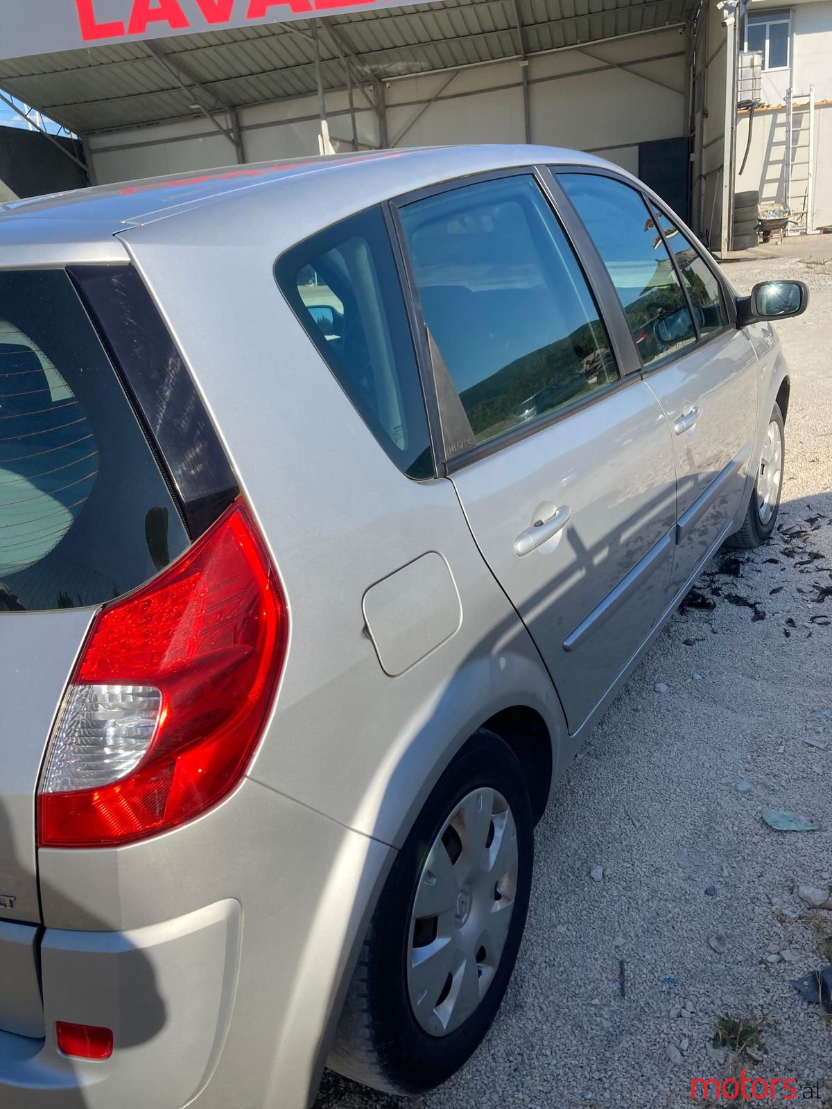 2008' Renault Scenic photo #5