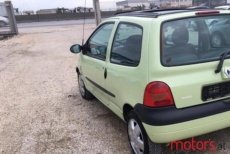 2005' Renault Twingo photo #1