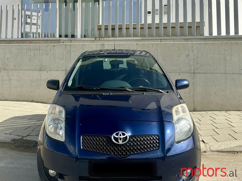 2007' Toyota Yaris photo #3