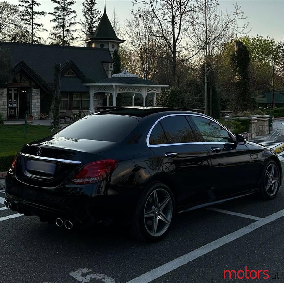 2016' Mercedes-Benz C 400 photo #5