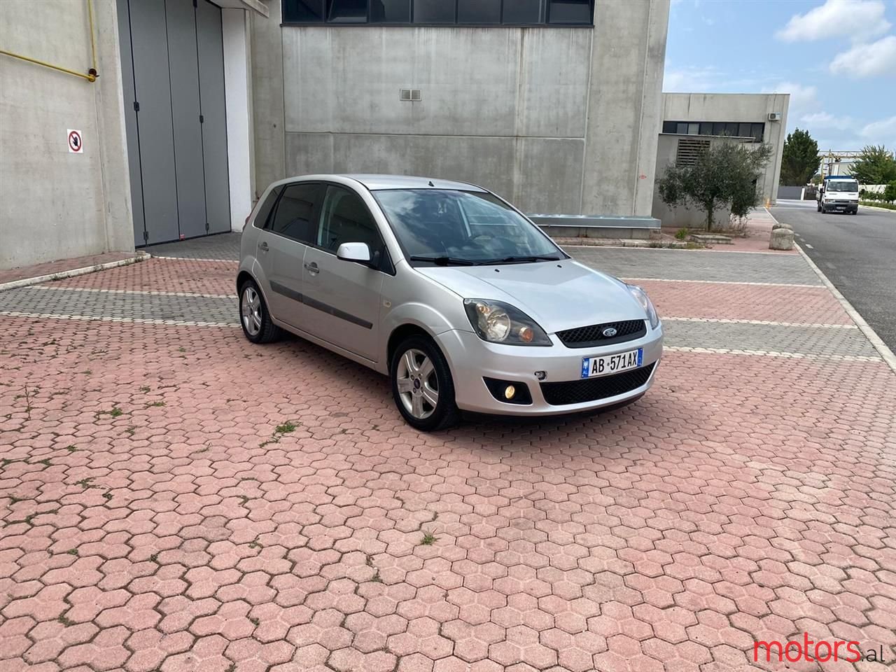 2006' Ford Fiesta photo #4