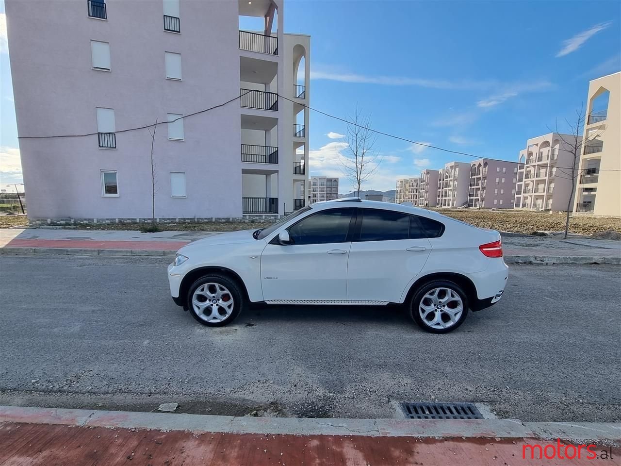2010' BMW X6 photo #4