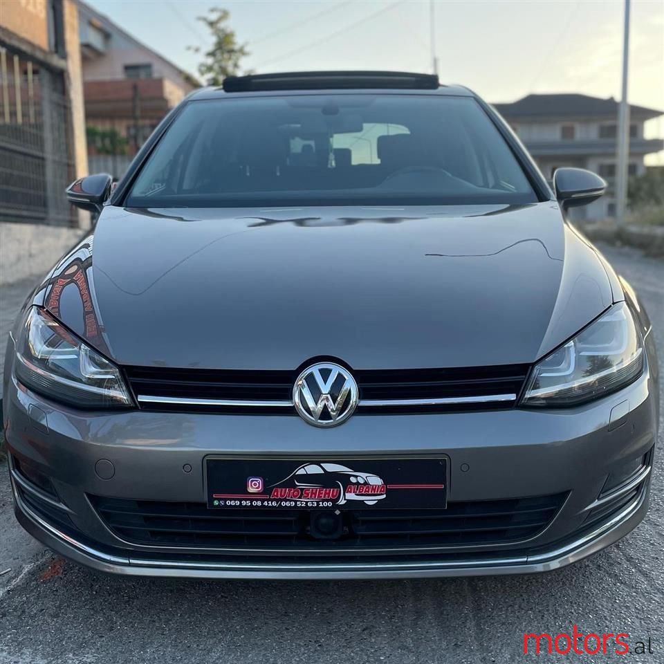 2014' Volkswagen Golf photo #1