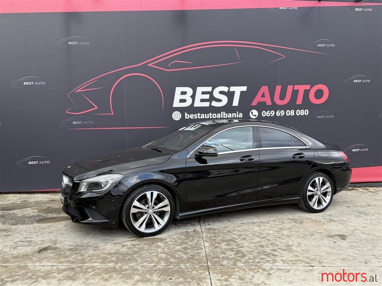 2014' Mercedes-Benz CLA 200 photo #1