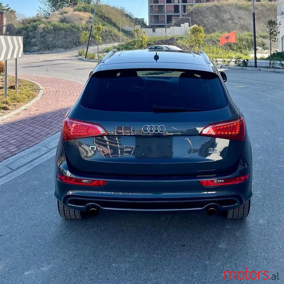 2012' Audi Q5 photo #4