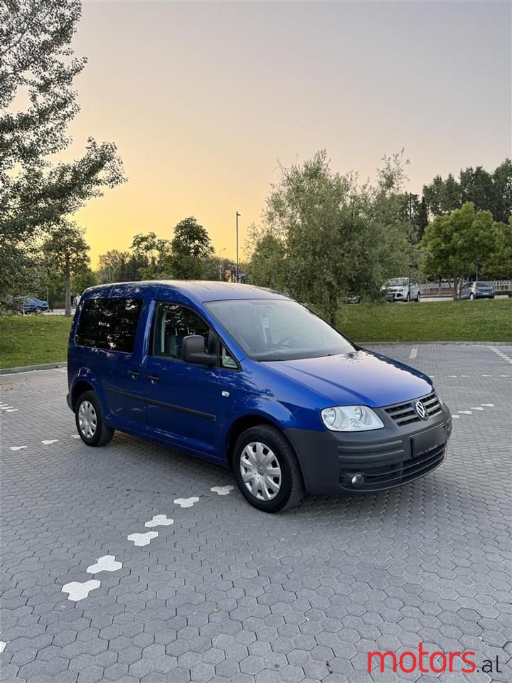 2008' Volkswagen Caddy photo #3
