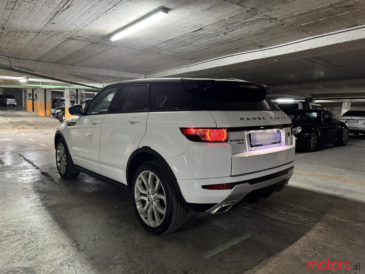 2014' Land Rover Range Rover Evoque photo #3