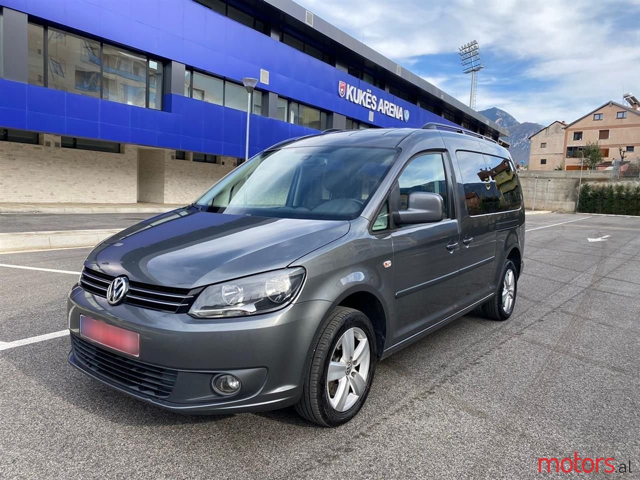 2012' Volkswagen Caddy photo #1