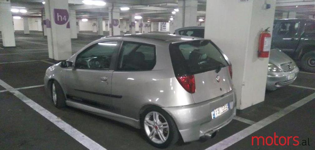 2005' Fiat Punto photo #2