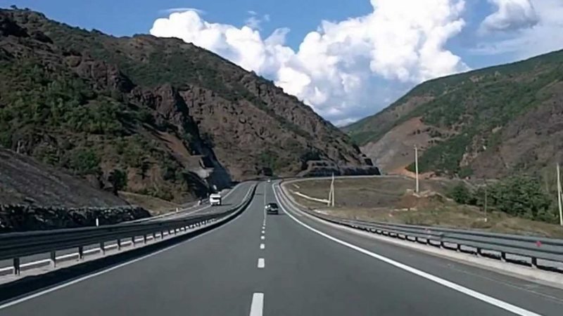 Shqipëria po zbaton 6 projekte rrugore të rrjetit TEN-T, 137 km me kosto 1 mld euro