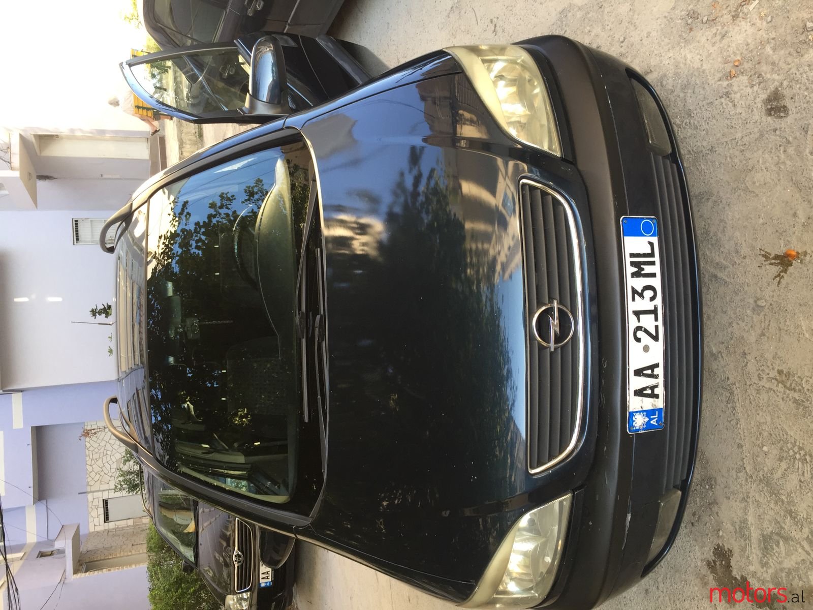 2003' Opel Zafira photo #1