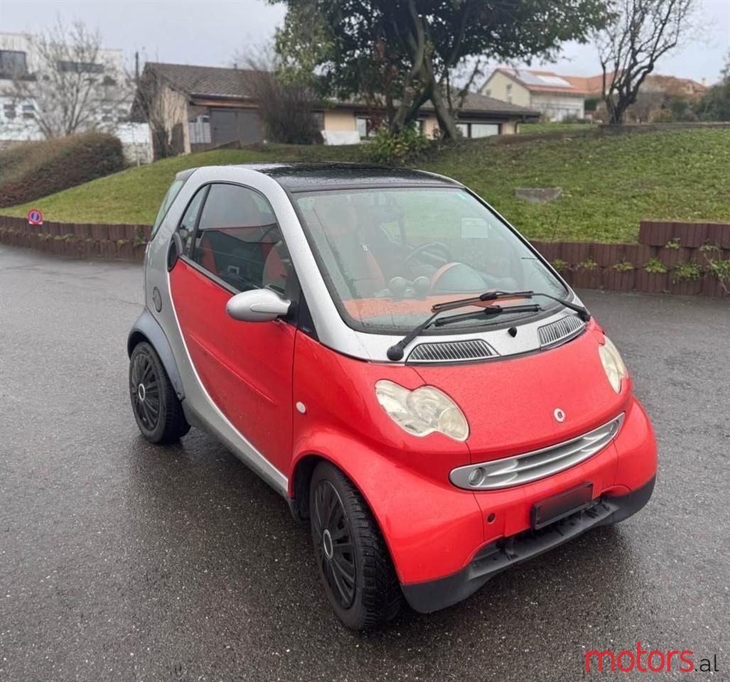 2010' Smart Fortwo photo #3