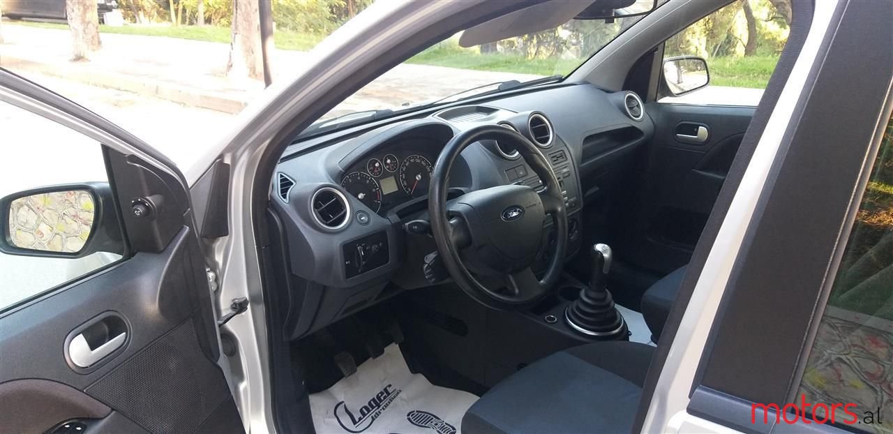 2006' Ford Fiesta photo #6