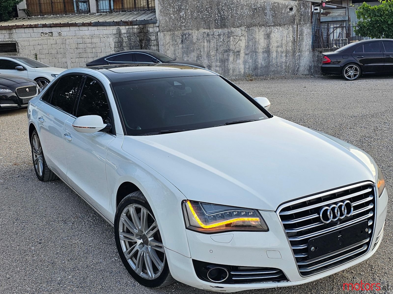 2013' Audi A8 photo #1