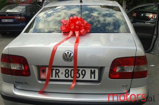 2006' Volkswagen Polo photo #2