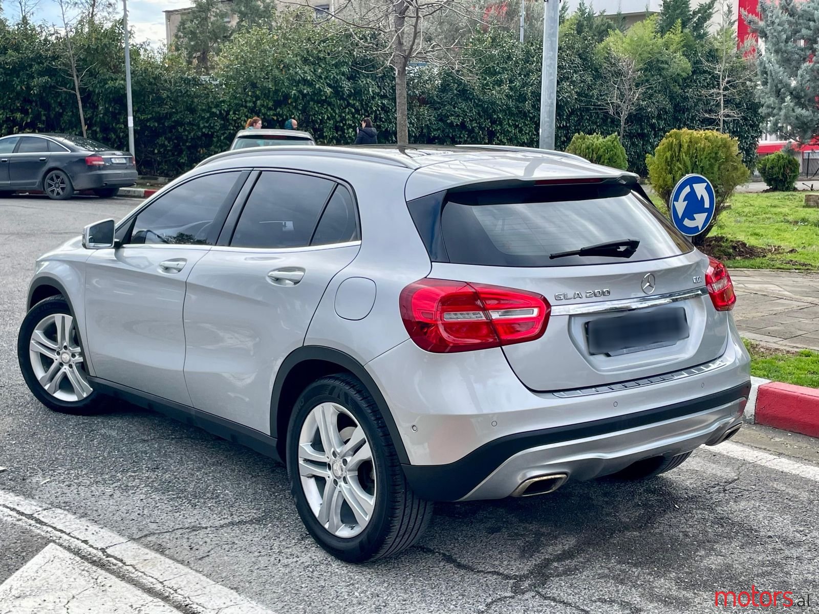 2015' Mercedes-Benz GLA 200 photo #2