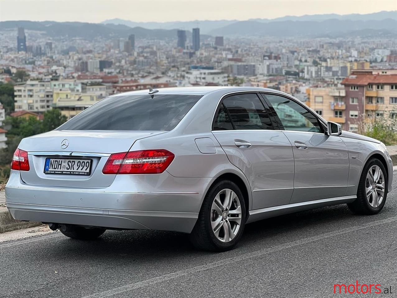 2009' Mercedes-Benz E 220 photo #4