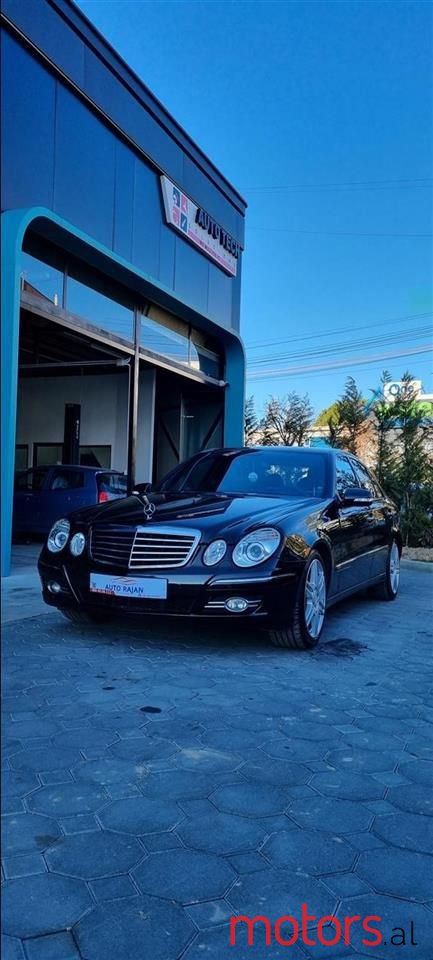 2007' Mercedes-Benz E 280 photo #1
