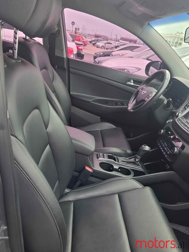 2017' Hyundai Tucson photo #6
