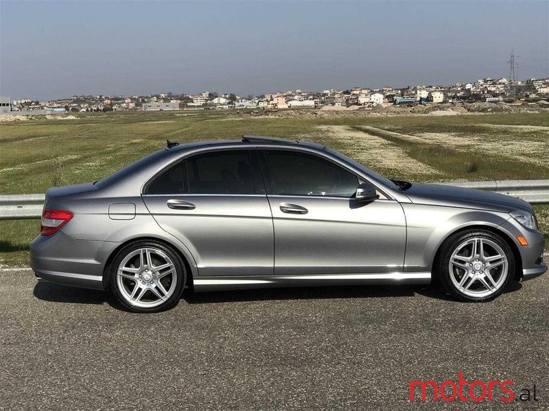 2010' Mercedes-Benz C 300 photo #4