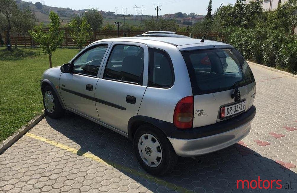 2000' Opel Corsa photo #2