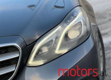 2016' Mercedes-Benz E 220 photo #3
