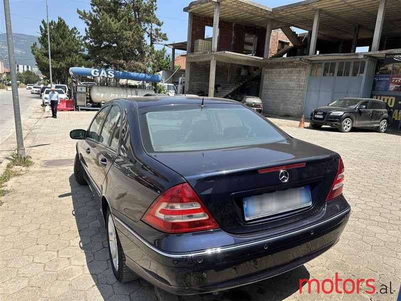 2006' Mercedes-Benz C 220 photo #2