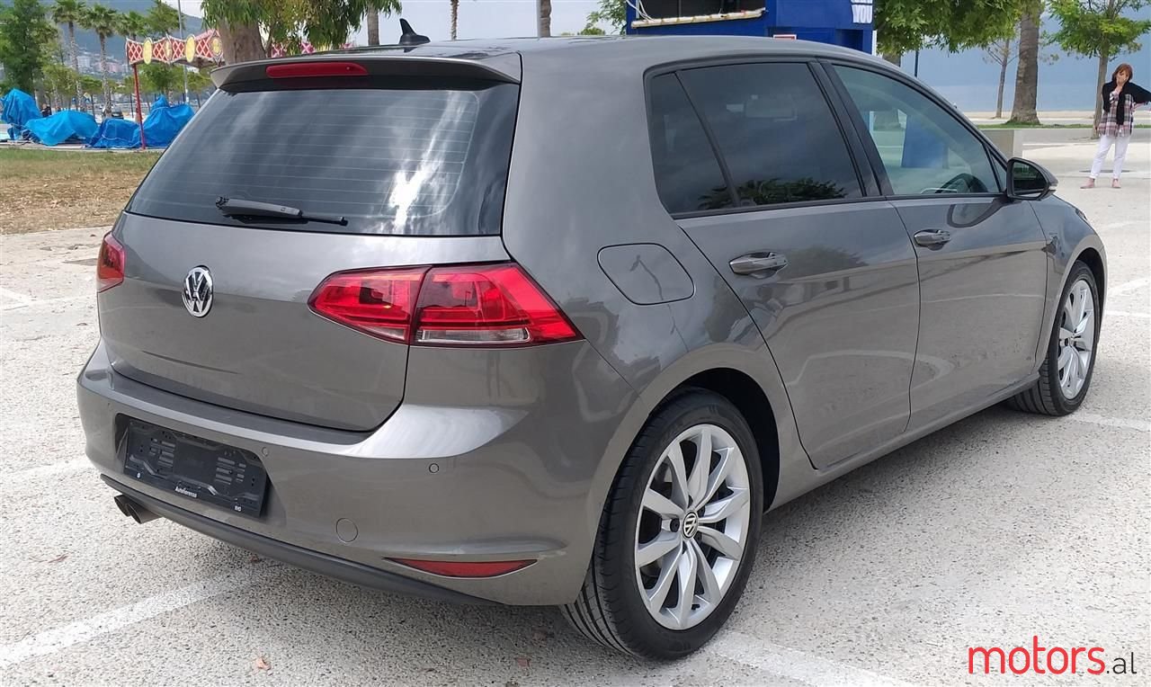 2014' Volkswagen Golf photo #4