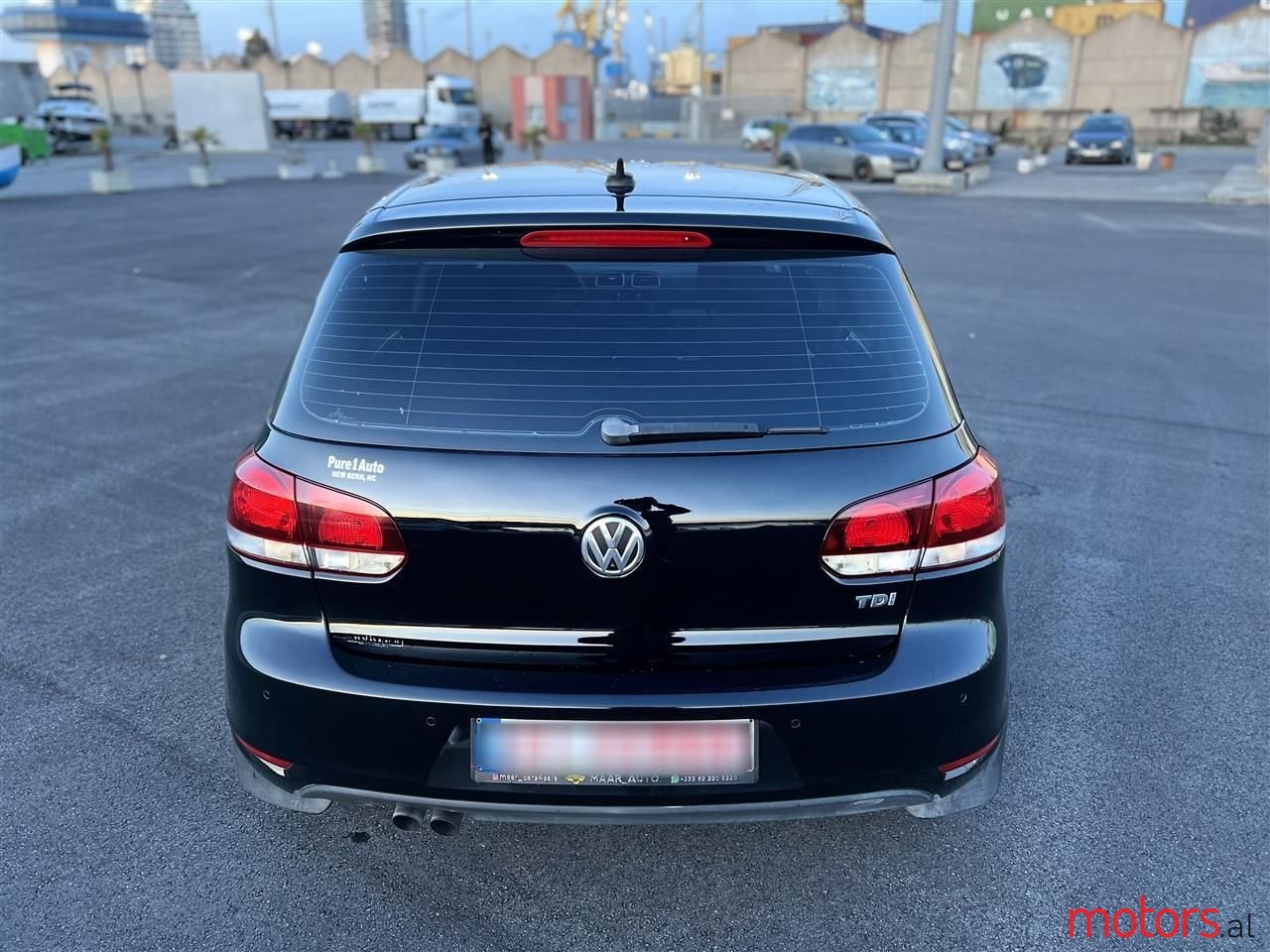 2013' Volkswagen Golf photo #6