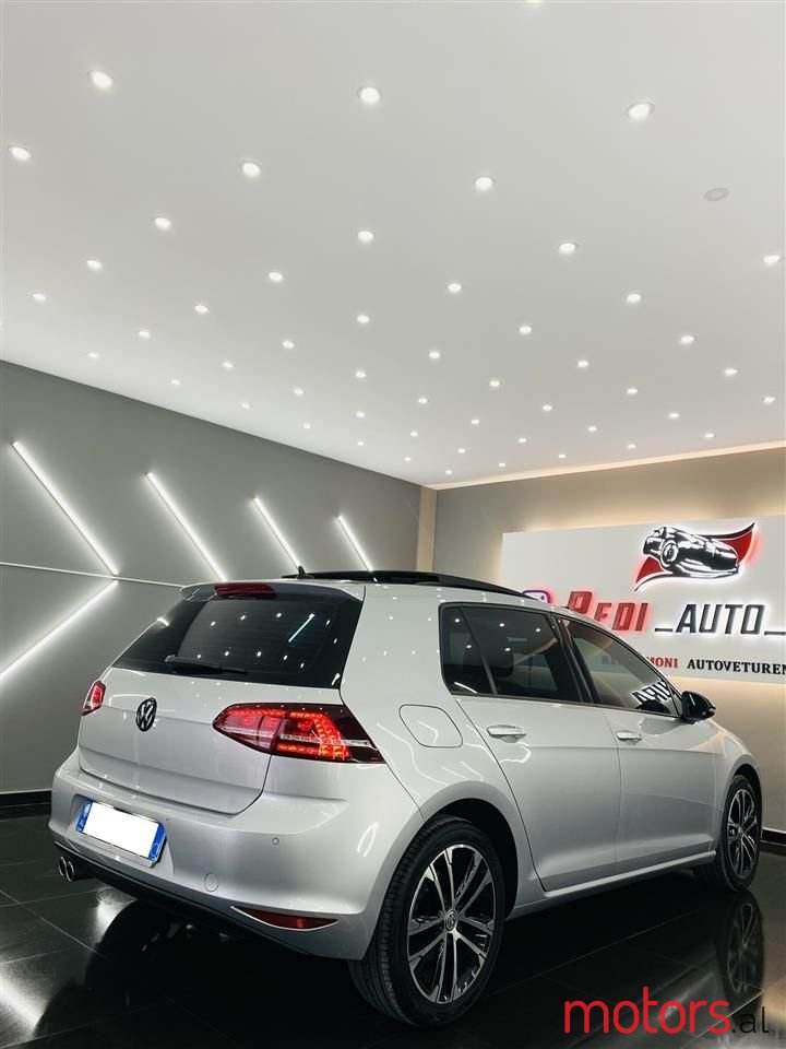 2014' Volkswagen Golf photo #4