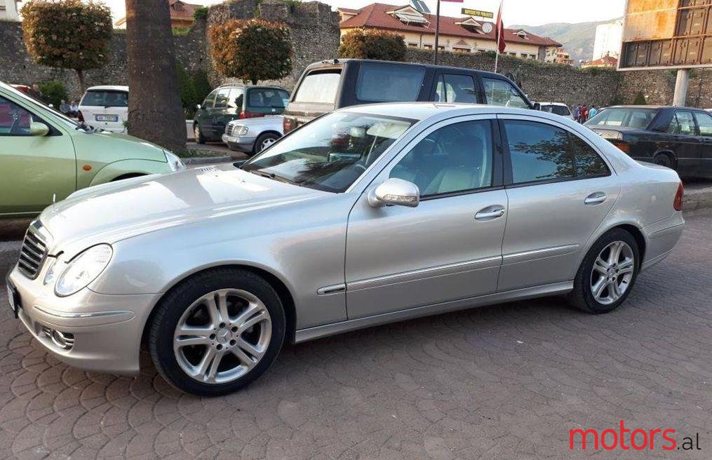 2006' Mercedes-Benz E 280 photo #1