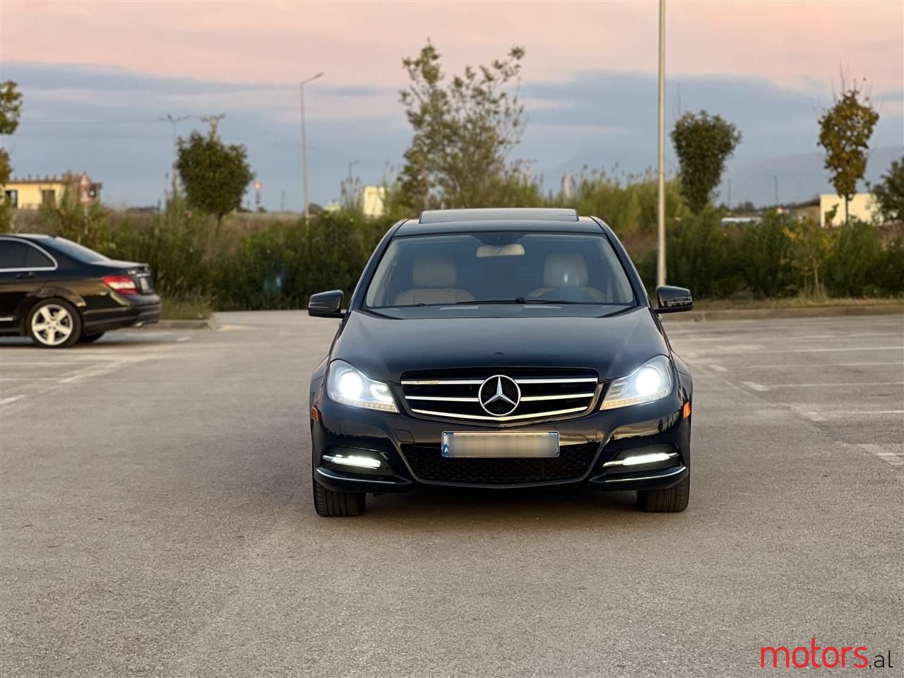 2012' Mercedes-Benz C 300 photo #4
