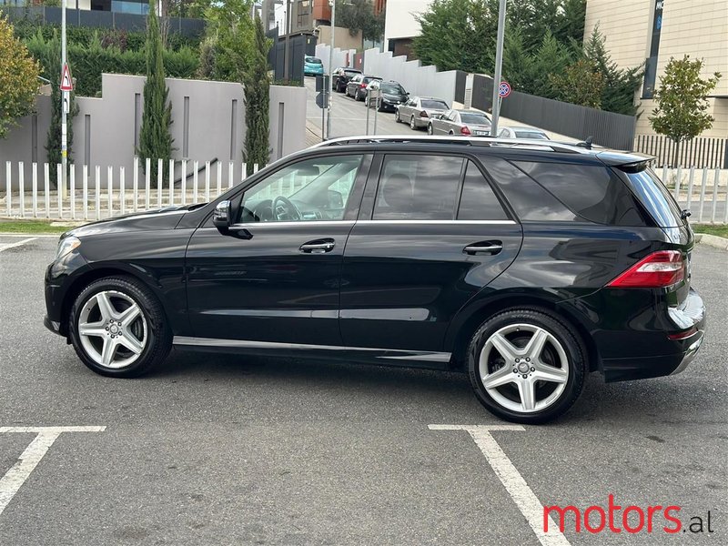 2013' Mercedes-Benz ML 350 photo #2