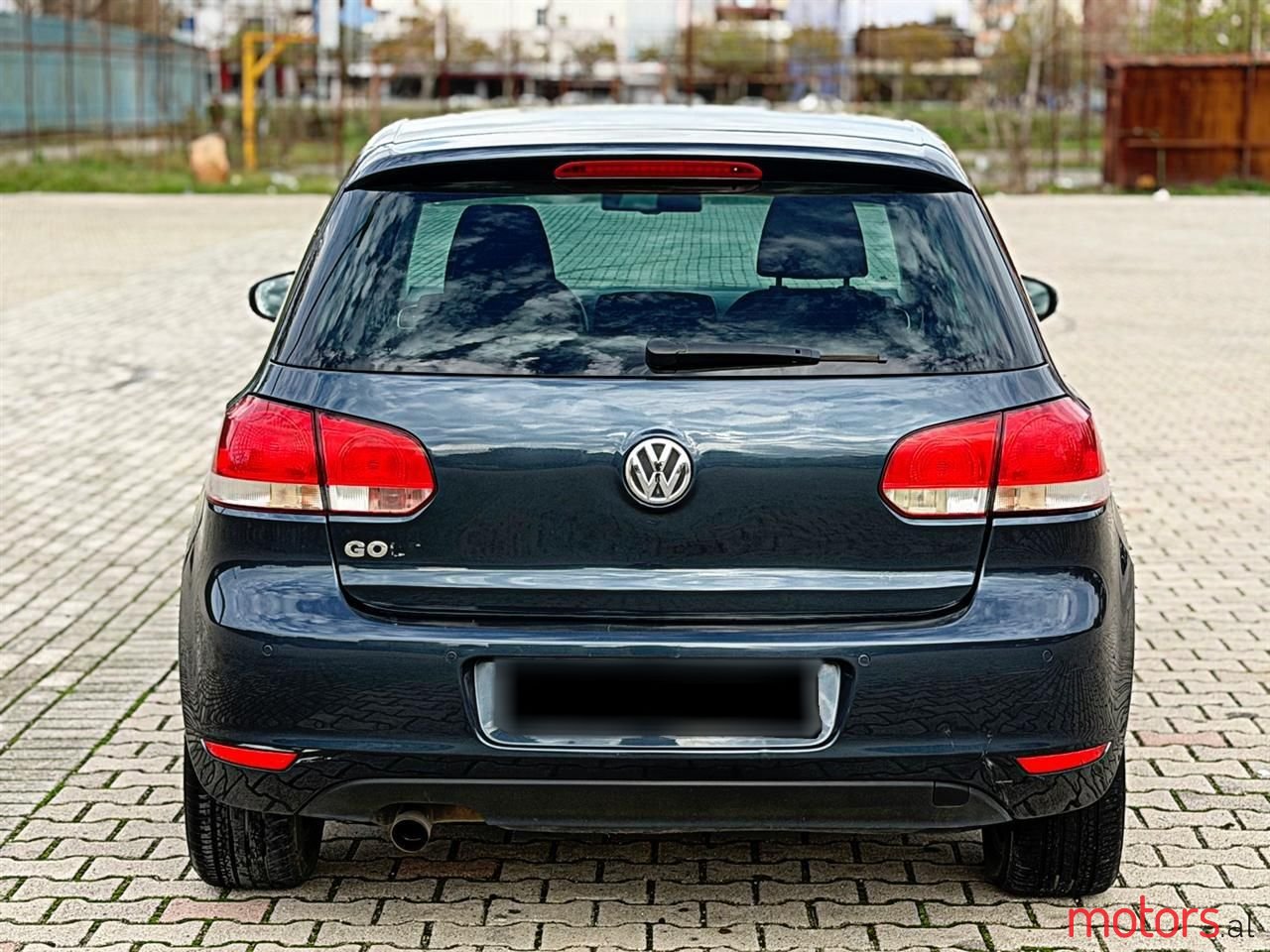 2010' Volkswagen Golf photo #4