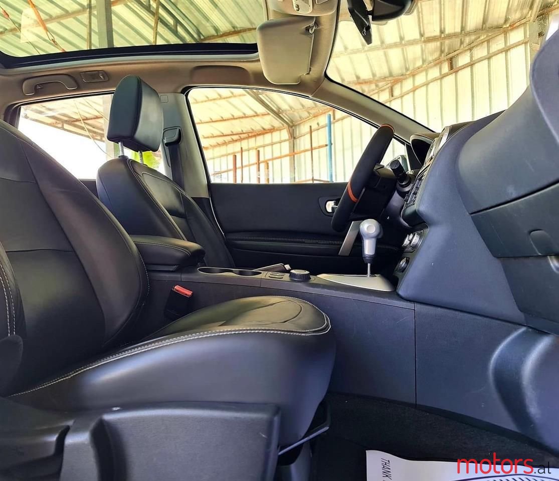 2011' Nissan Qashqai photo #3