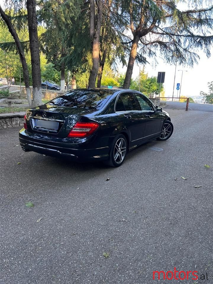 2012' Mercedes-Benz C 220 photo #3