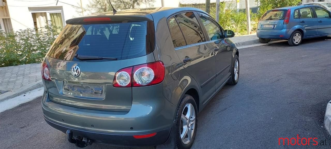 2007' Volkswagen Golf Plus photo #2