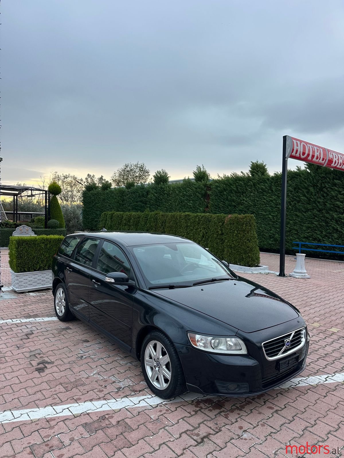 2009' Volvo V50 photo #1