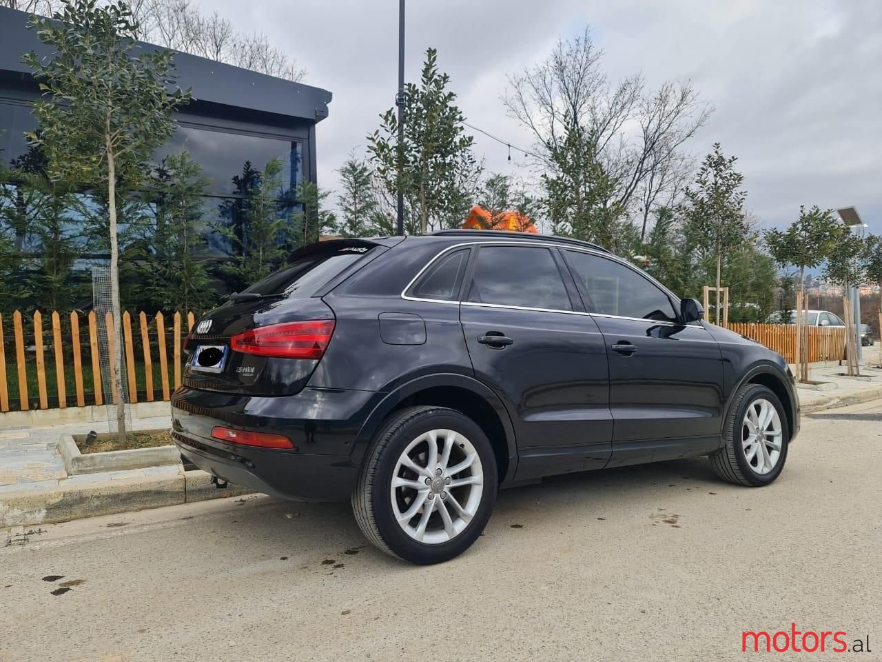 2012' Audi Q3 photo #5